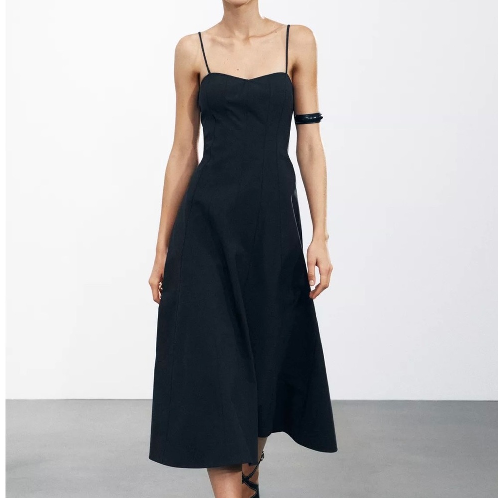 Zara poplin midi dress.